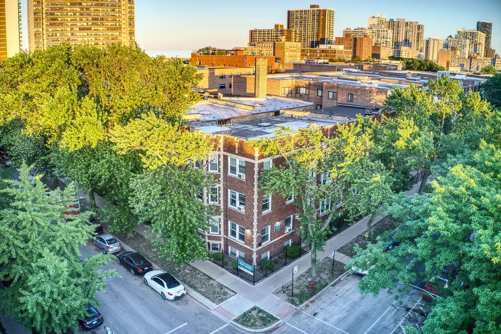 1057 W Glenlake Ave, ,  60660, USA 60660-unit#2-Chicago-IL