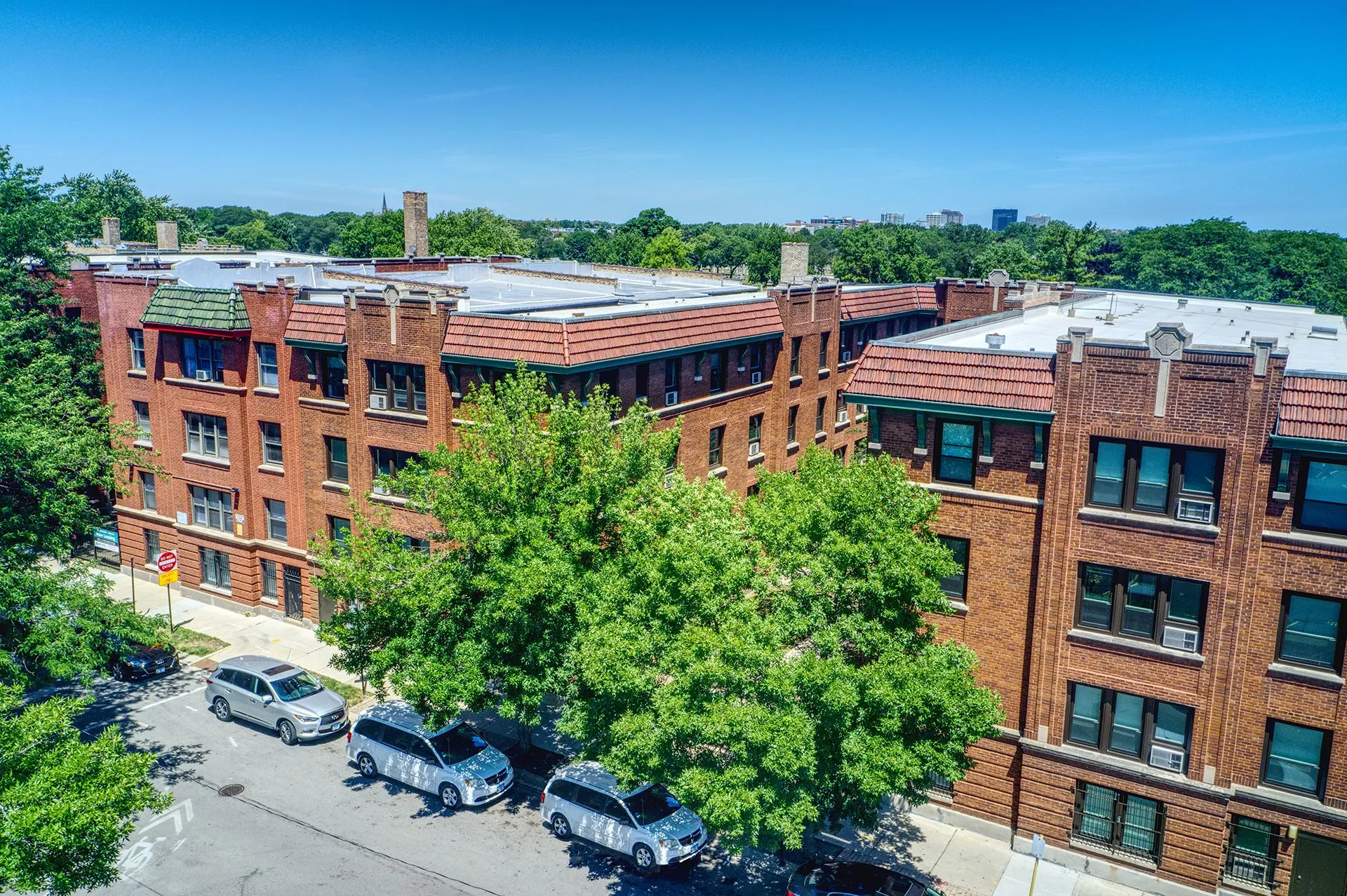 1706 W Juneway Terrace, ,  60626, USA 60626-unit#2H-Chicago-IL