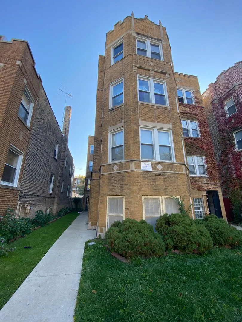 6121 N Fairfield Ave, , 60659, USA 60659-unit#1-Chicago-IL