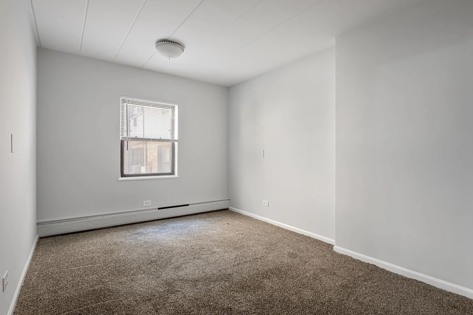 6007 N Kenmore Ave, ,  60660, USA 60660-unit#203-Chicago-IL