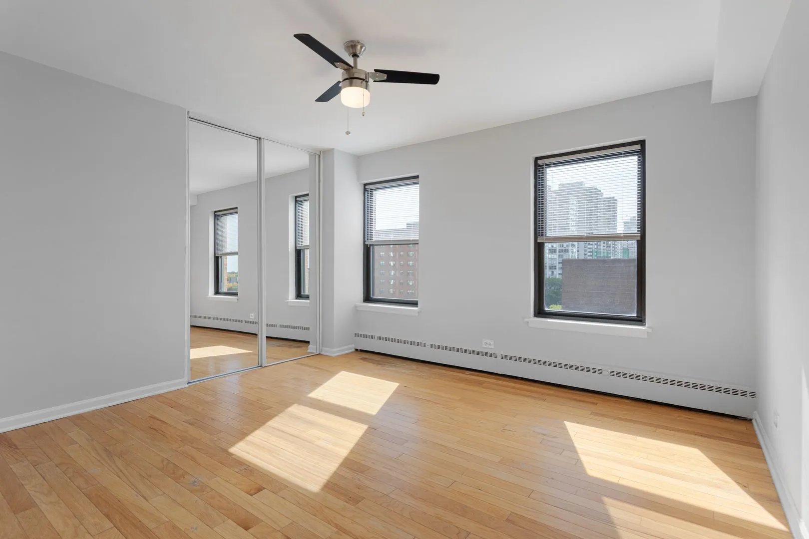 5858 N Sheridan Rd, ,  60660, USA 60660-unit#904-Chicago-IL