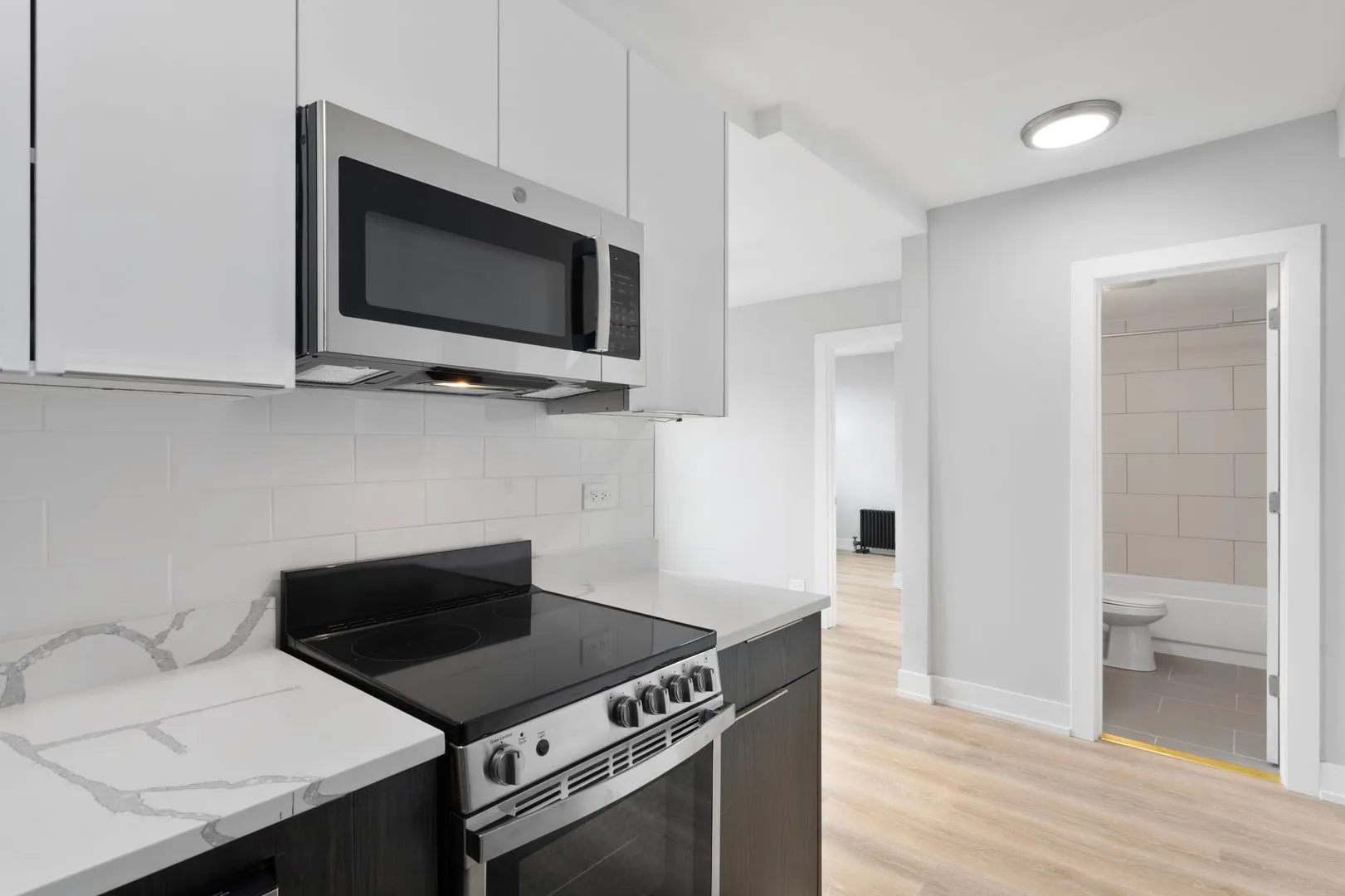 6026 N Winthrop Ave, ,  60660, USA 60660-unit#7H-Chicago-IL