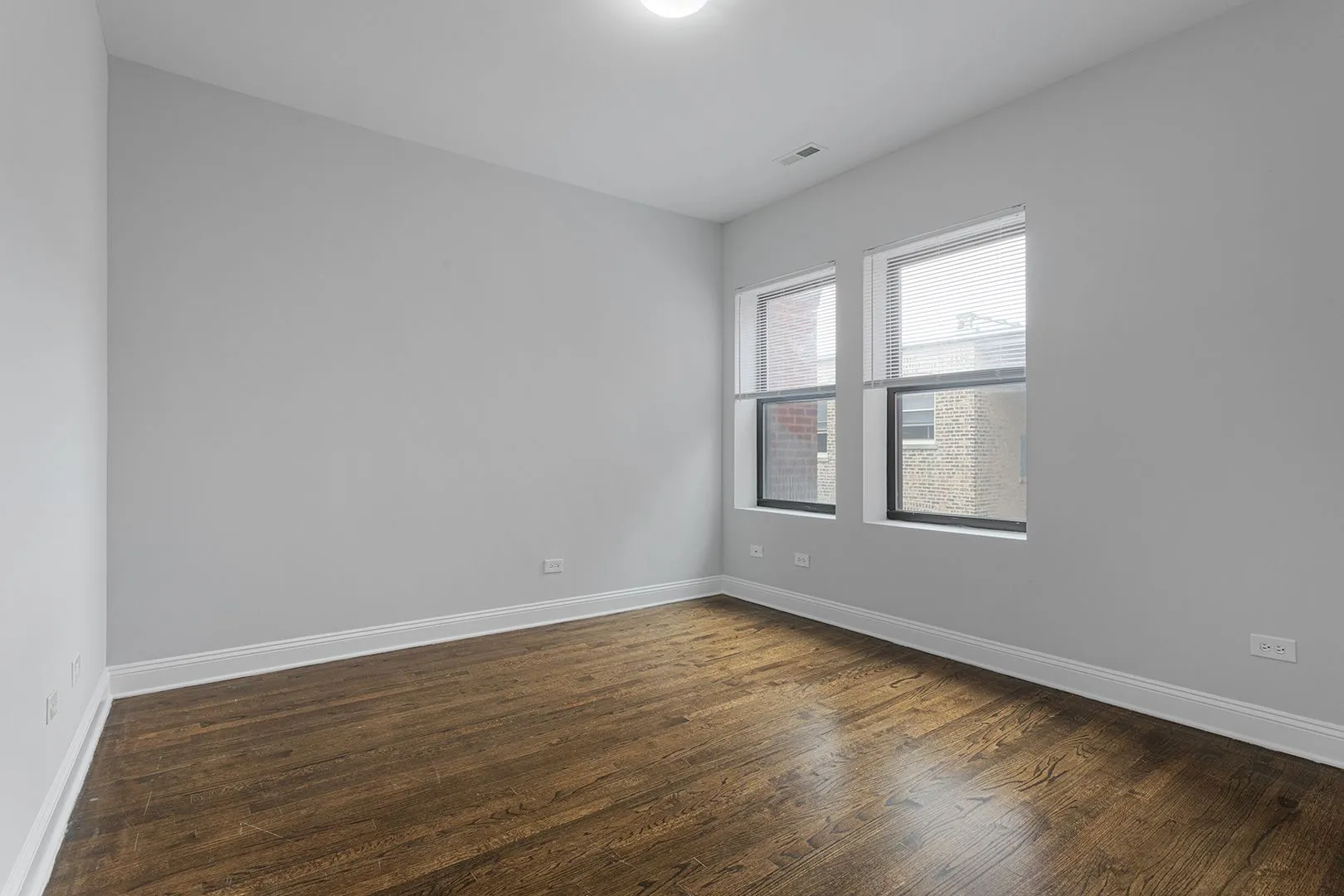 7528 N Seeley Ave, ,  60645, USA 60645-unit#305-Chicago-IL