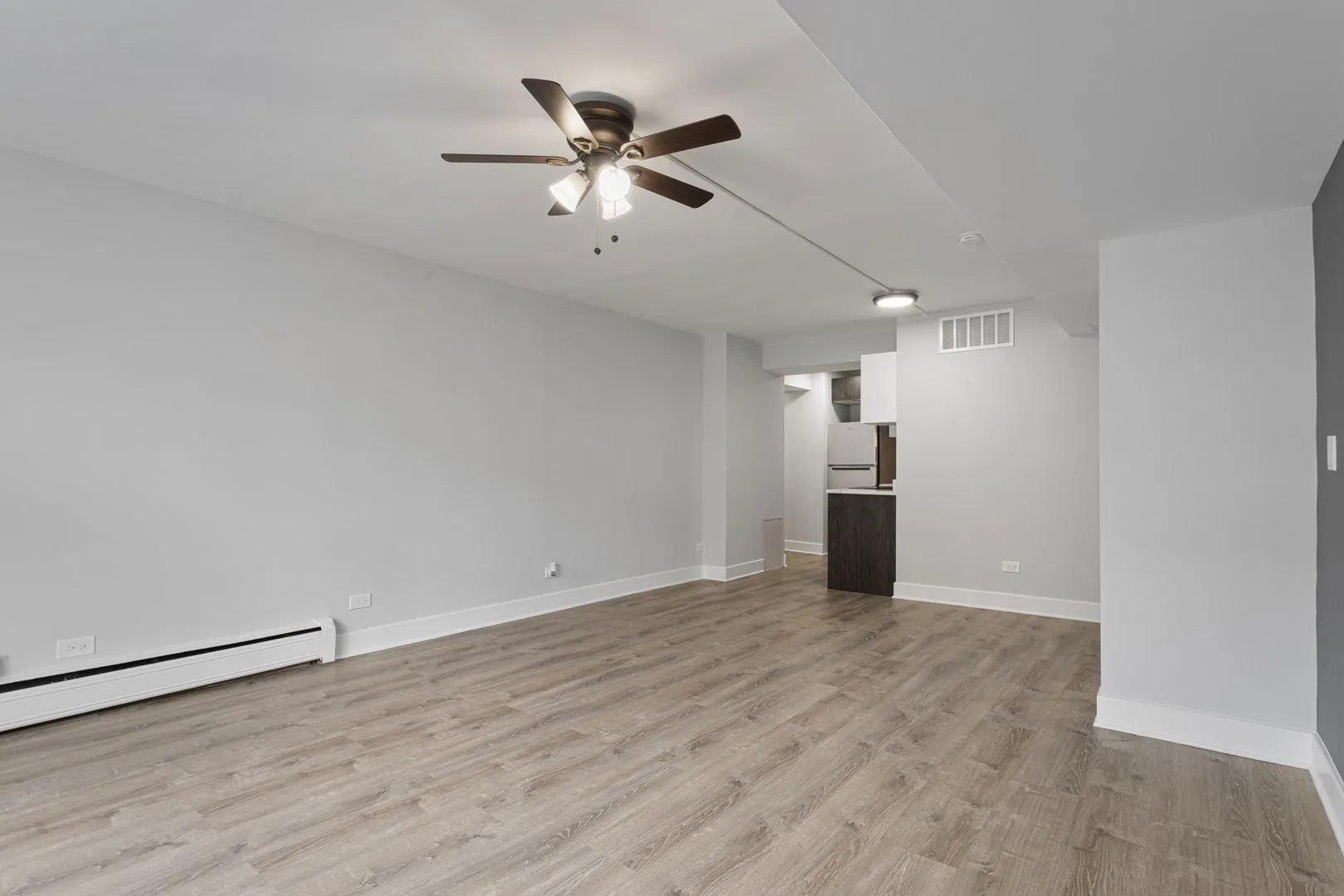 6007 N Kenmore Ave, ,  60660, USA 60660-unit#104-Chicago-IL