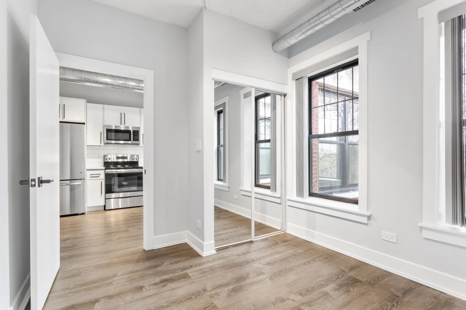 7645 N Sheridan Rd, ,  60626, USA 60626-unit#216-Chicago-IL