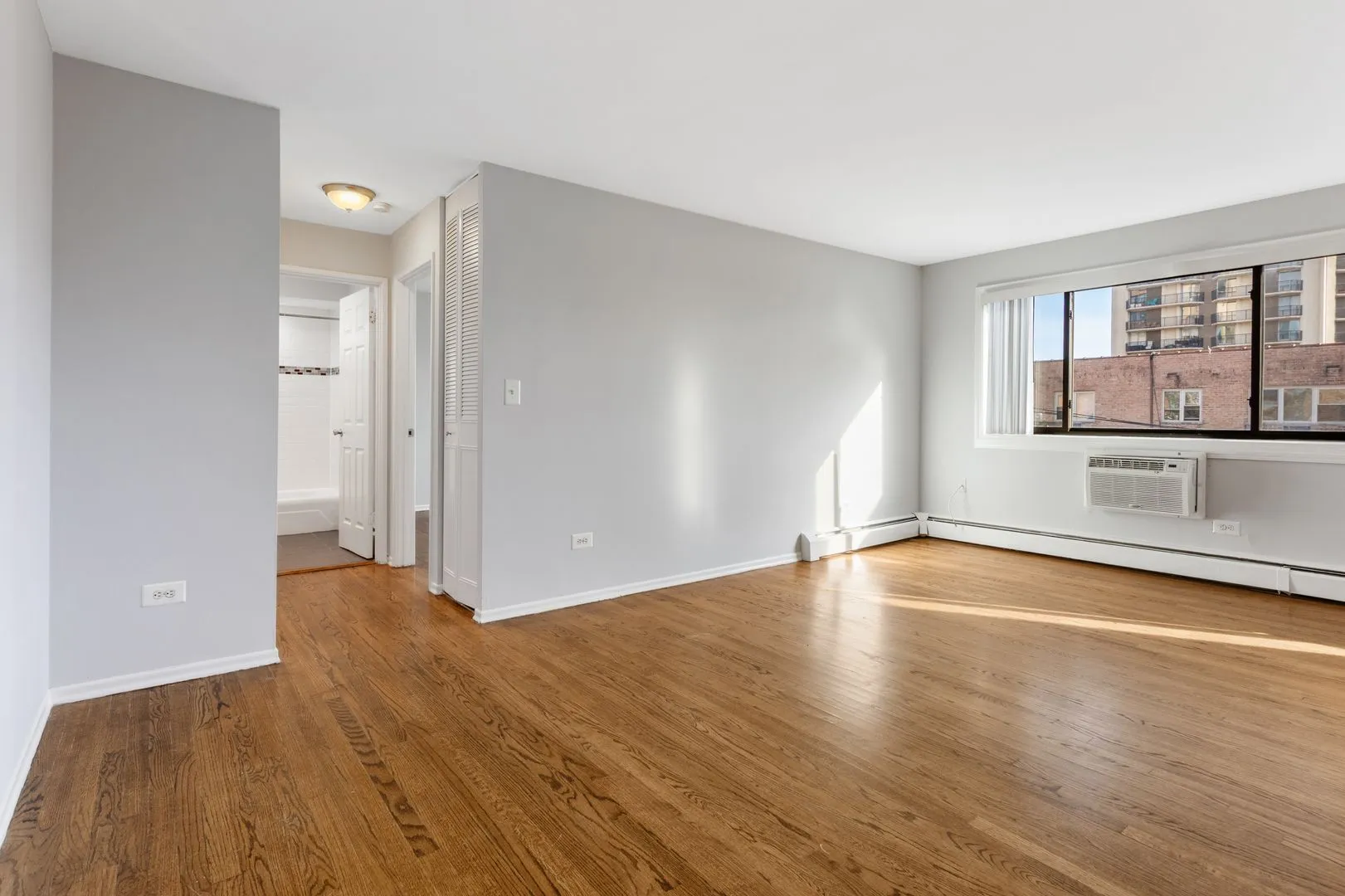 6001 N Kenmore Ave, ,  60660, USA 60660-unit#511-Chicago-IL