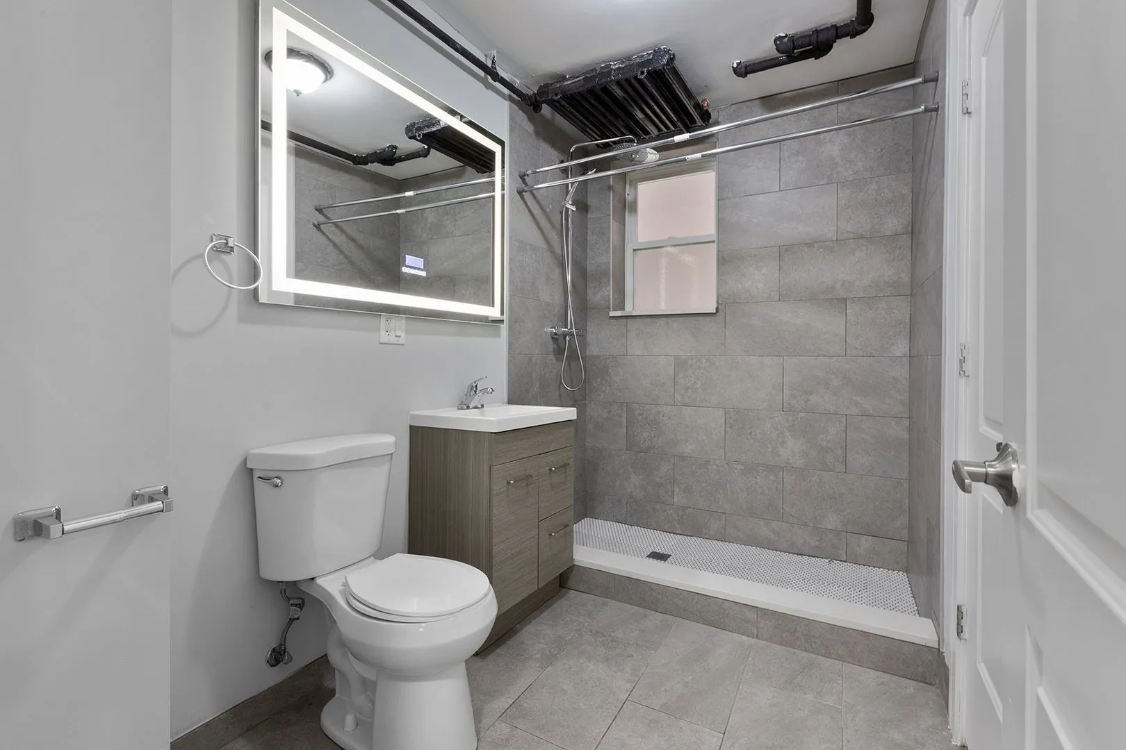 6110 N Winthrop Ave, , 60660, USA 60660-unit#G-Chicago-IL