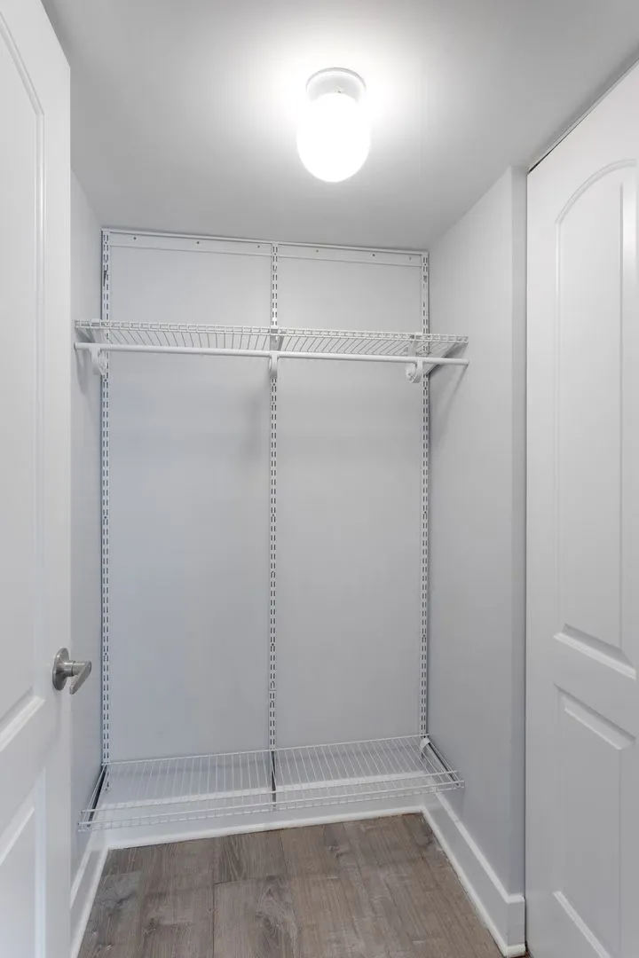 6007 N Kenmore Ave, ,  60660, USA 60660-unit#102-Chicago-IL