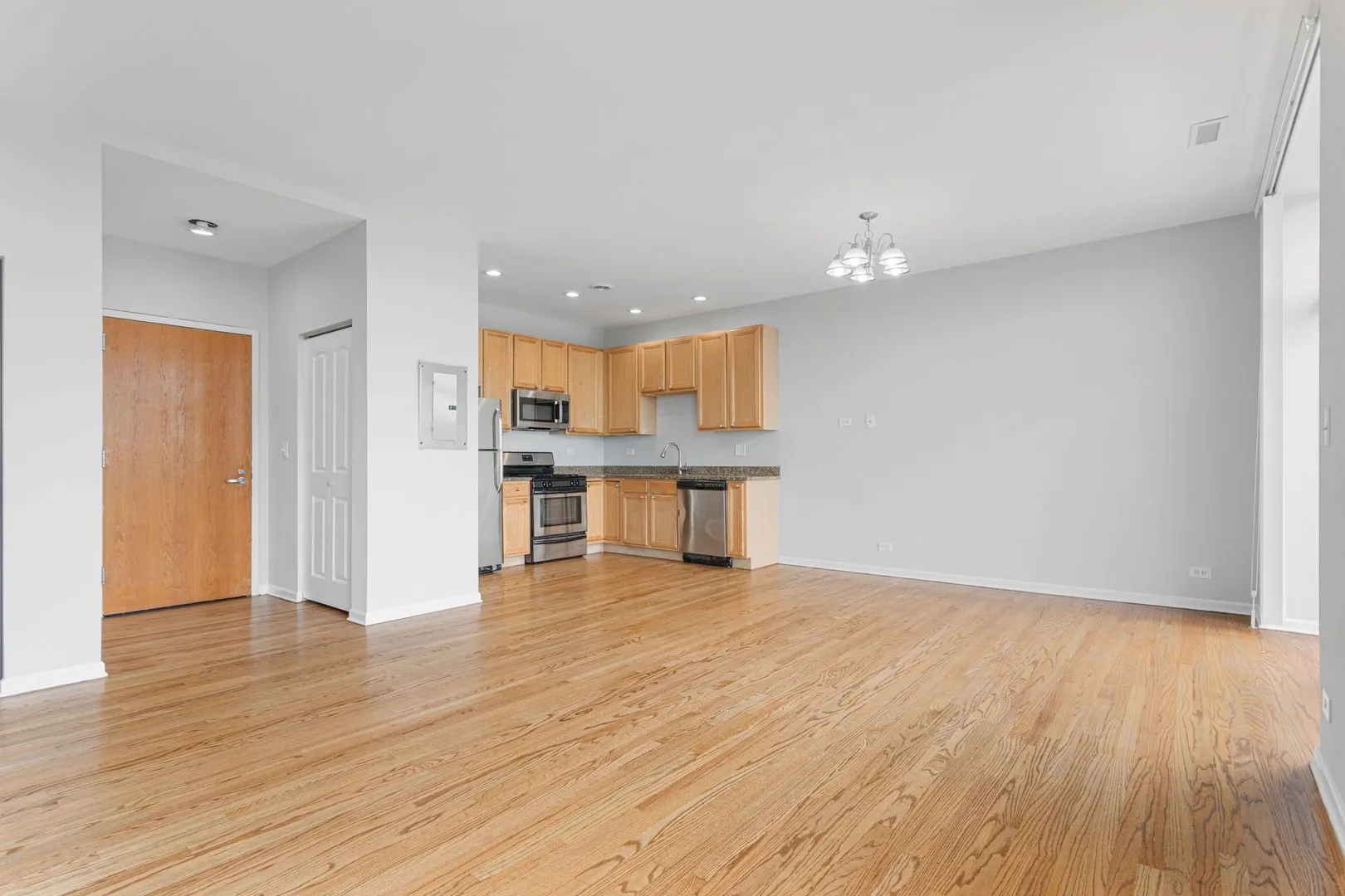2451 W Howard St, ,  60645, USA 60645-unit#503-Chicago-IL