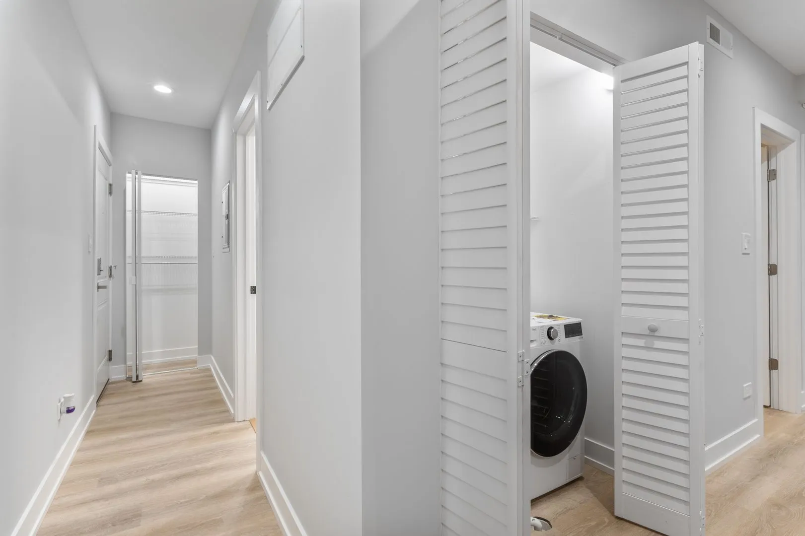 1554 W Juneway Terrace, , 60626, USA 60626-unit#2I-Chicago-IL