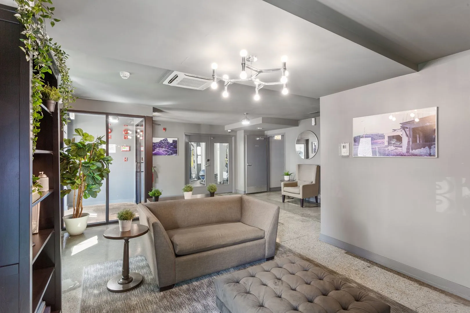 6019 N Winthrop Ave, , 60660, USA 60660-unit#409-Chicago-IL