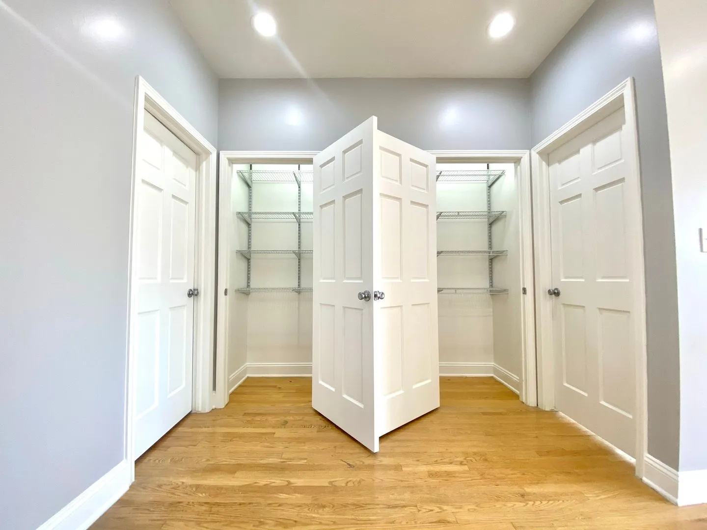 1010 W Sunnyside Ave, , 60640, USA 60640-unit#3RD FLOOR-Chicago-IL