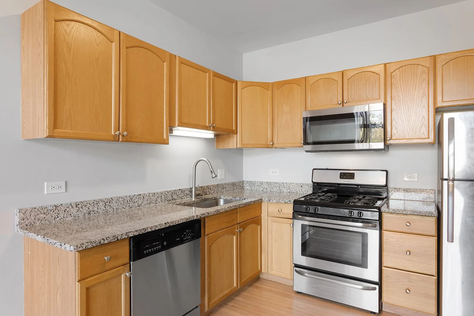 2451 W Howard St, ,  60645, USA 60645-unit#205-Chicago-IL