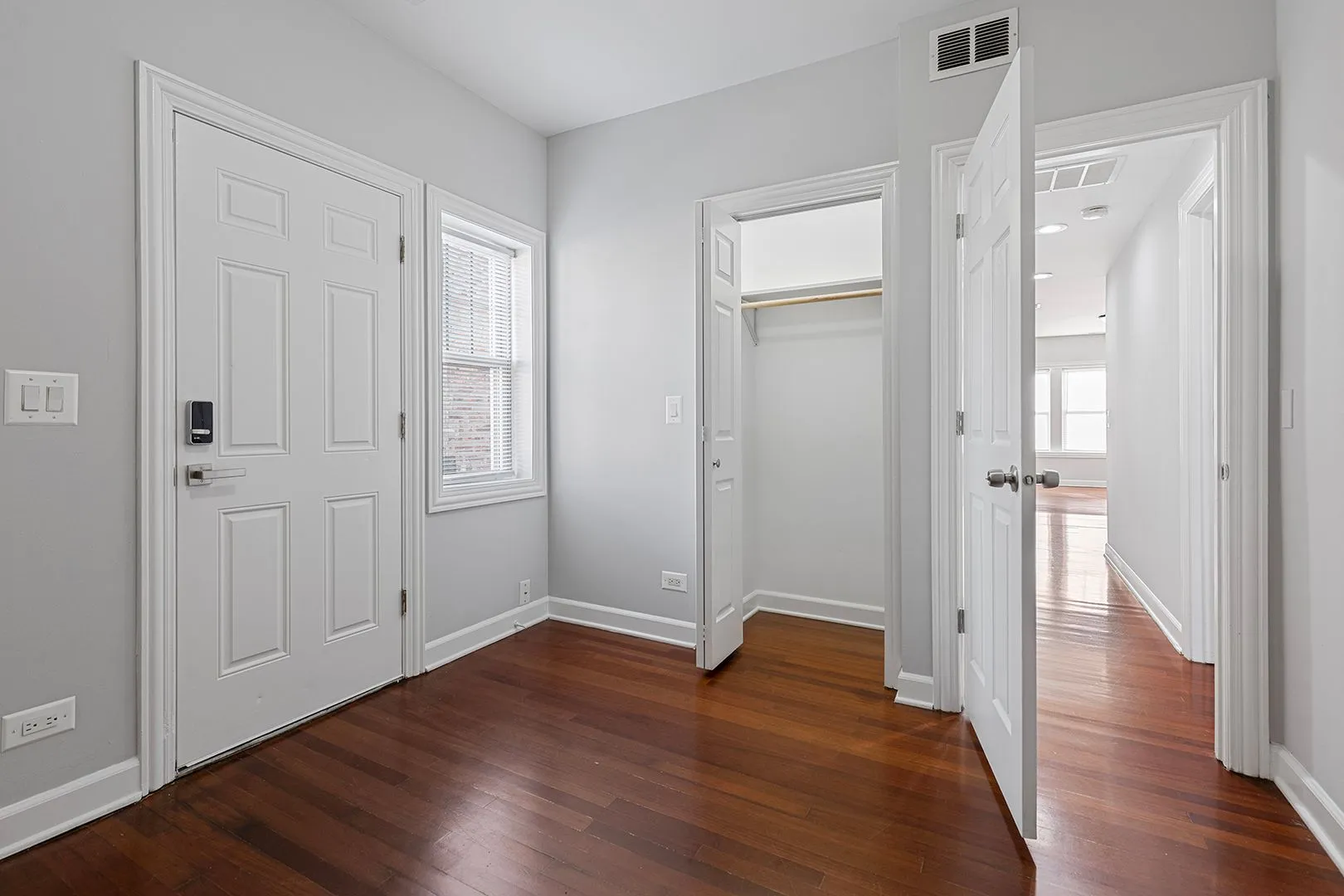 7367 N Ashland Ave, ,  60626, USA 60626-unit#3-Chicago-IL