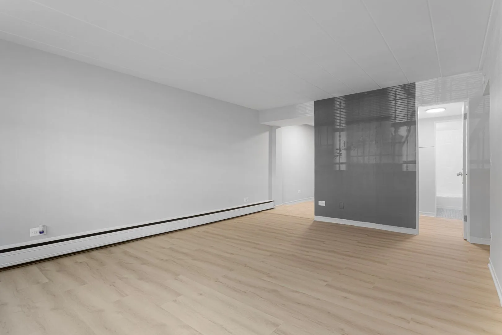 6012 N Kenmore Ave, , 60660, USA 60660-unit#1C-Chicago-IL