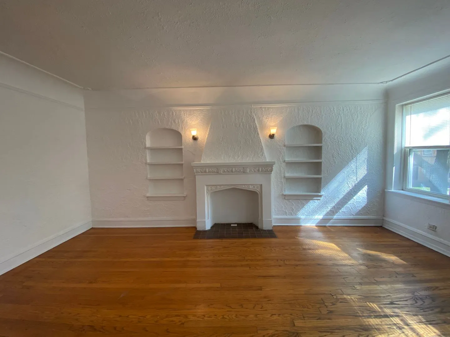 2652 W Rosemont Ave, ,  60659, USA 60659-unit#1-Chicago-IL