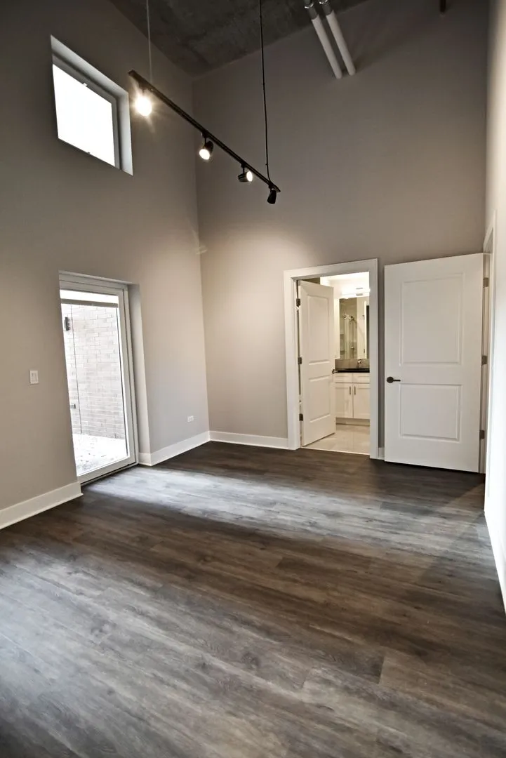 N Broadway, , , USA IL-unit#3833-224-Chicago-IL