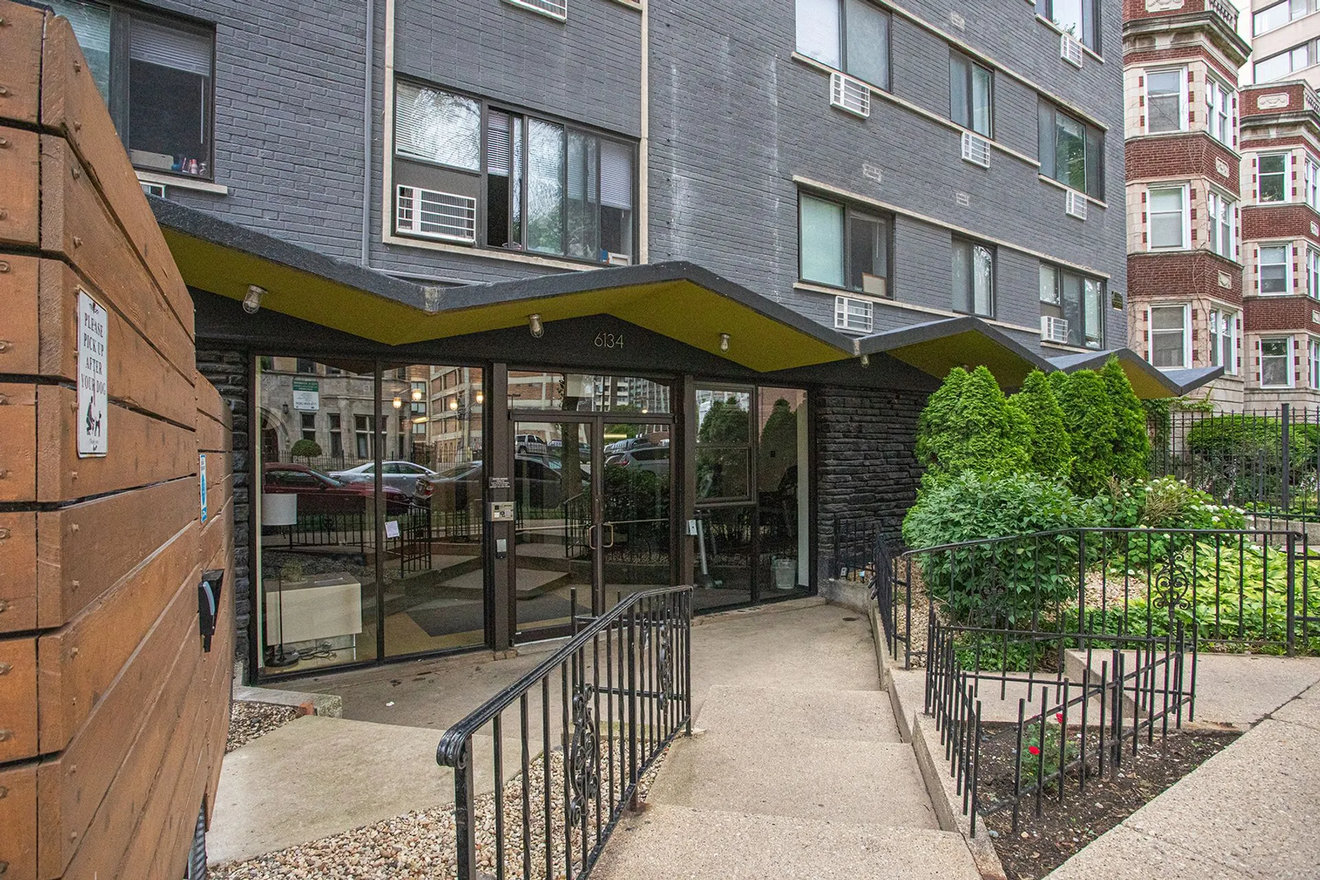 6134 N Kenmore Ave, ,  60660, USA 60660-unit#202-Chicago-IL