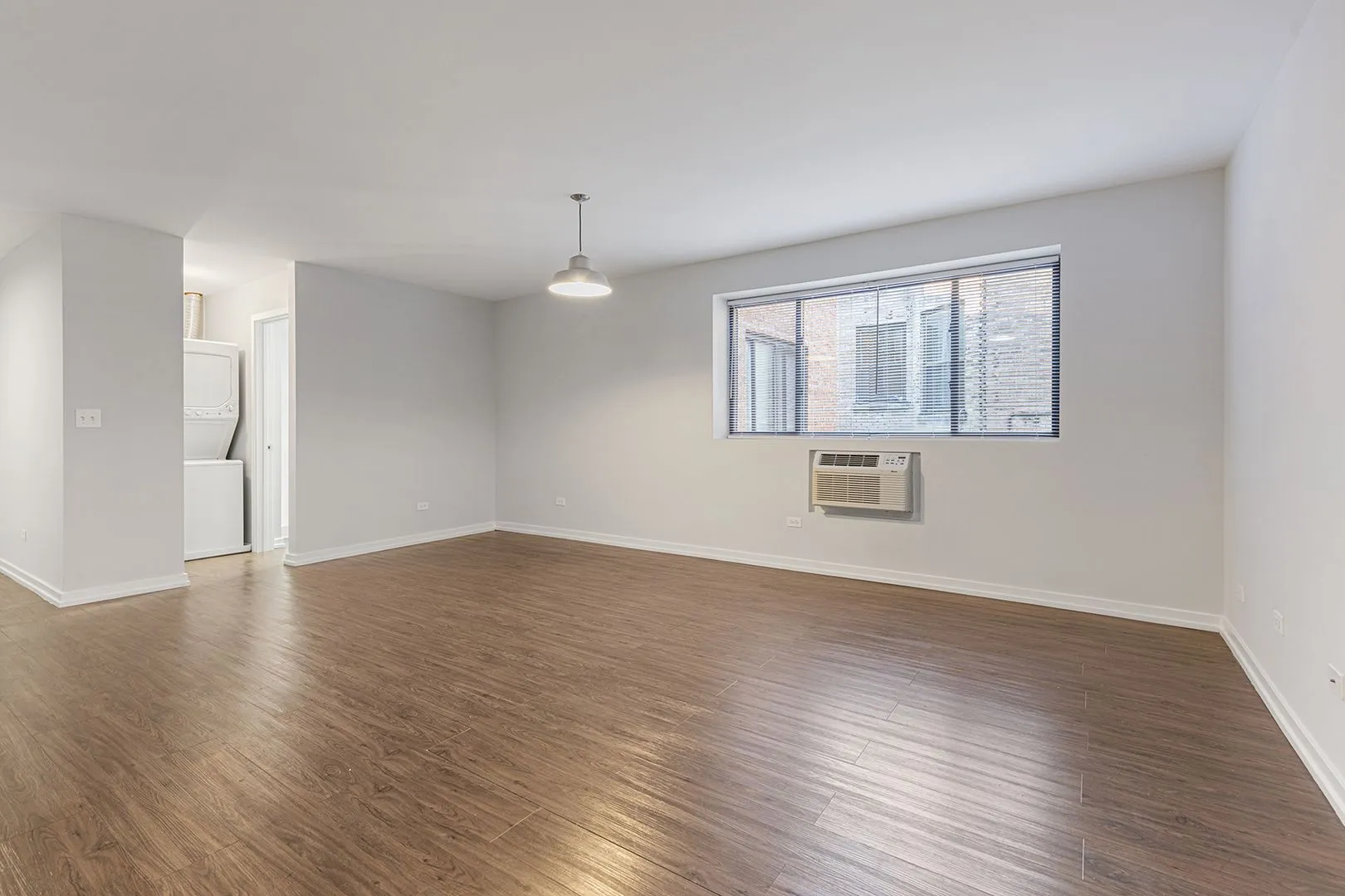 6134 N Kenmore Ave, ,  60660, USA 60660-unit#406-Chicago-IL