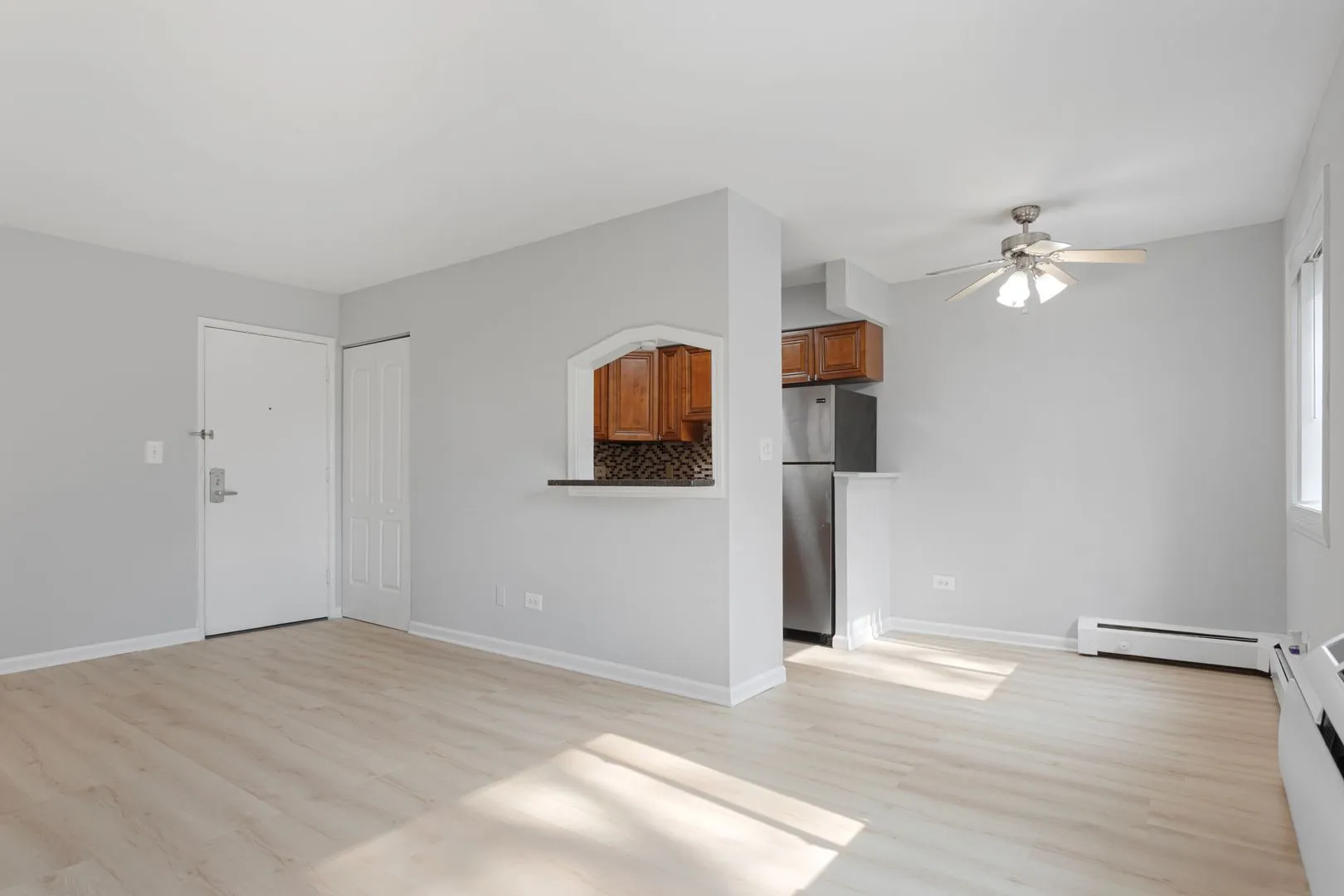 6001 N Kenmore Ave, ,  60660, USA 60660-unit#210-Chicago-IL