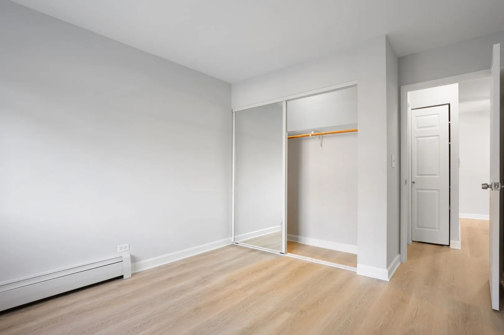 6758 N Sheridan Rd, , 60626, USA 60626-unit#240-Chicago-IL