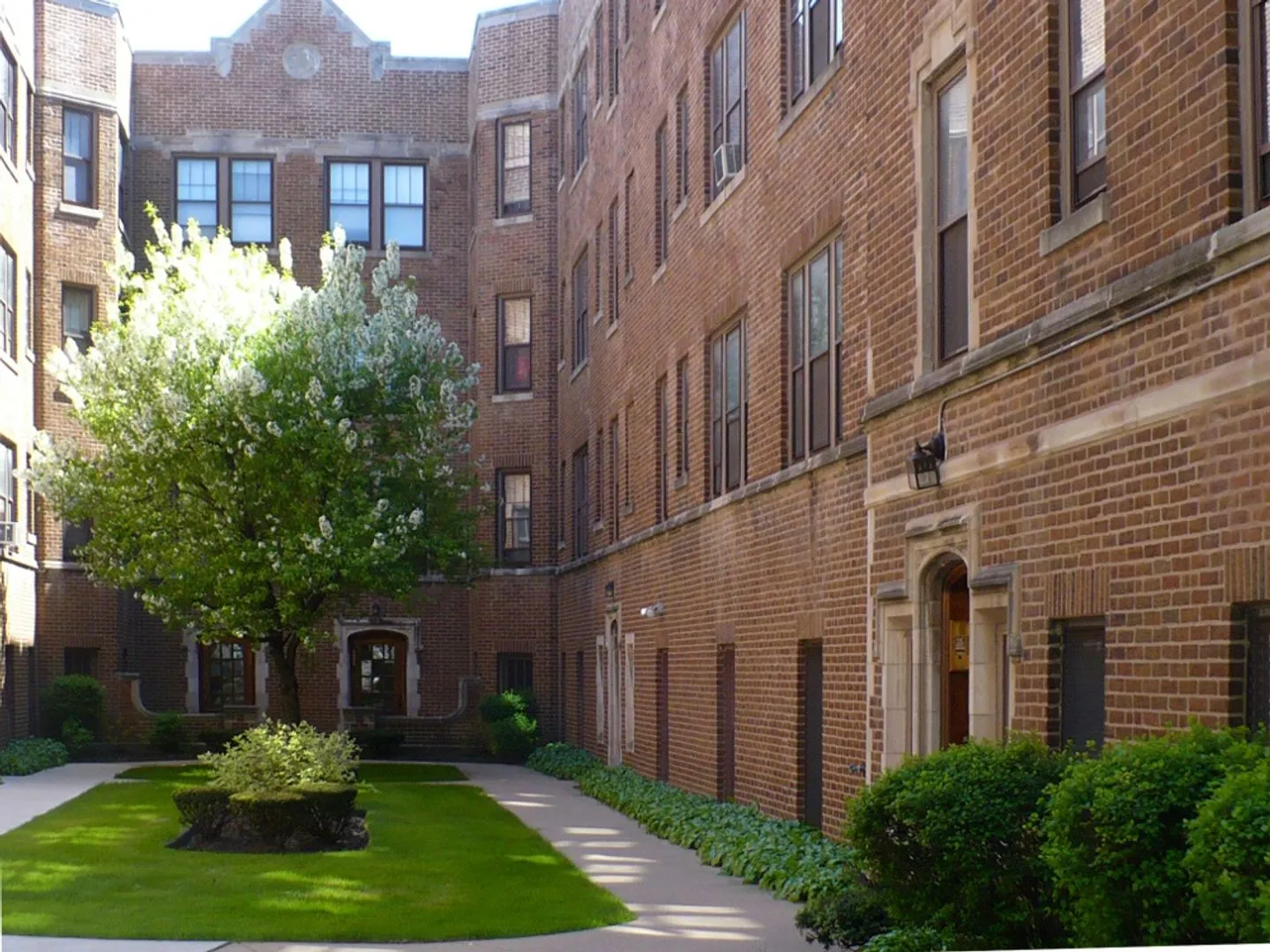 4241 N Hermitage Ave, , 60613, USA 60613-unit#4241-GDN-Chicago-IL