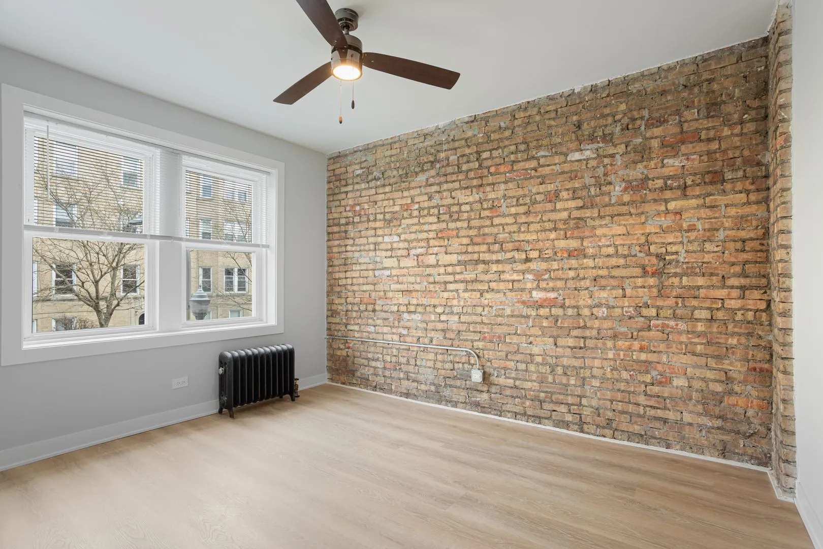 7389 N Damen Ave, , 60645, USA 60645-unit#1E-Chicago-IL