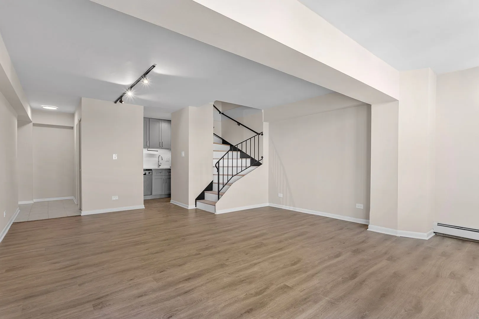 6166 N Sheridan Rd, ,  60660, USA 60660-unit#28A-Chicago-IL