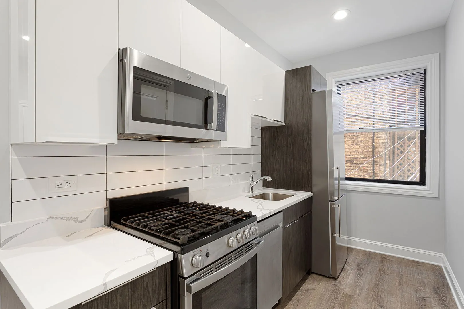 7620 N Eastlake Terrace, , 60626, USA 60626-unit#1W-Chicago-IL