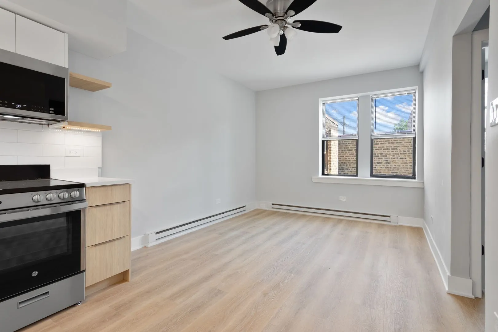 1634 W Howard St, , 60626, USA 60626-unit#211-Chicago-IL