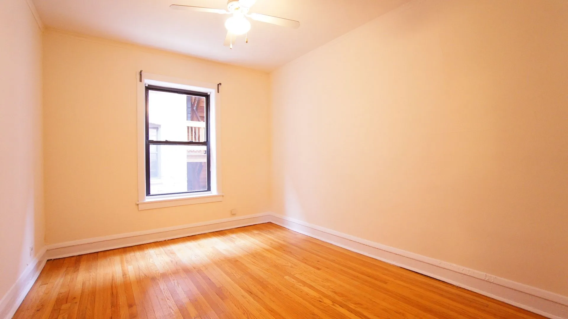 2706 N Spaulding Ave, ,  60647, USA 60647-unit#3GG-Chicago-IL