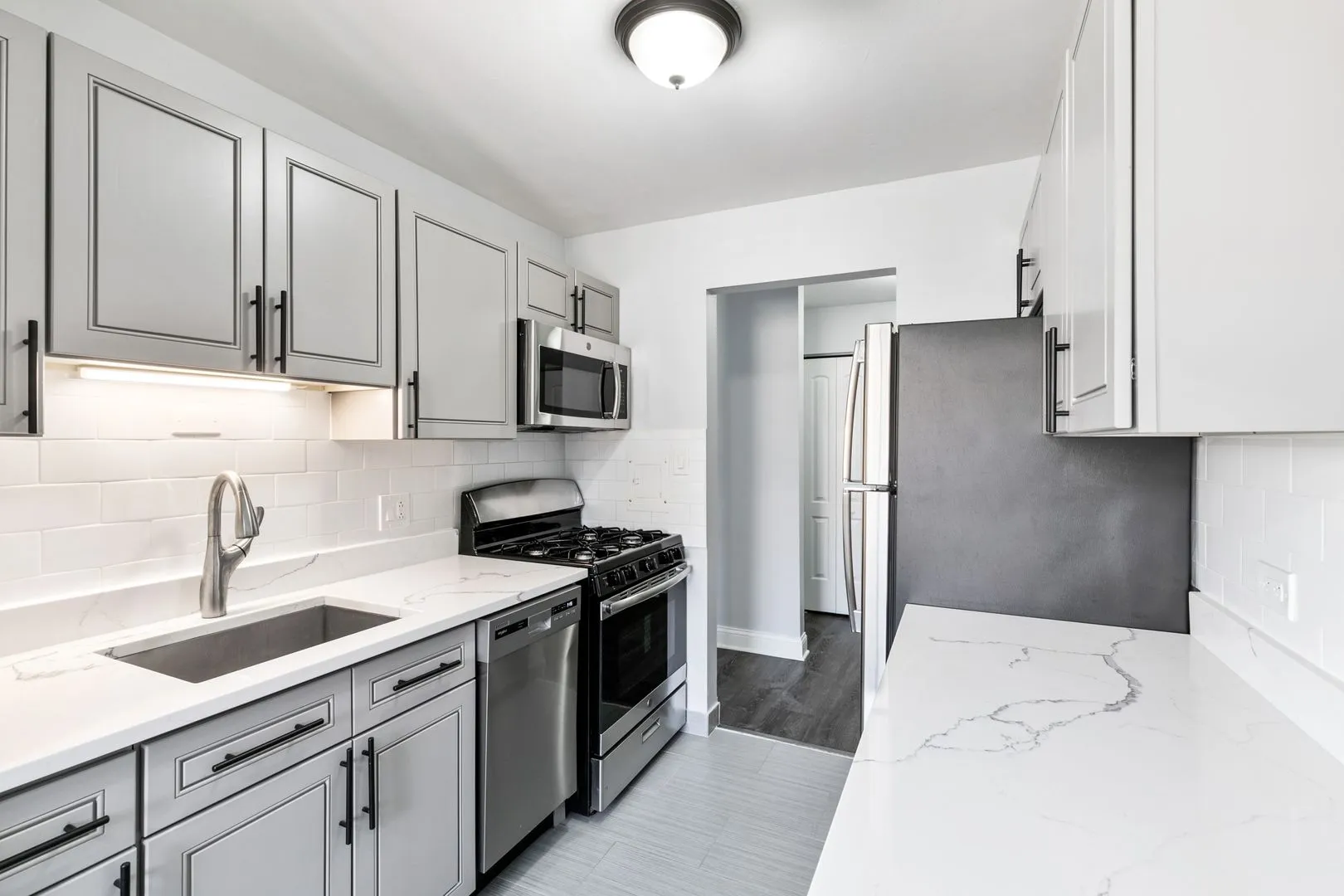 5534 N Kenmore Ave, , 60640, USA 60640-unit#407-Chicago-IL