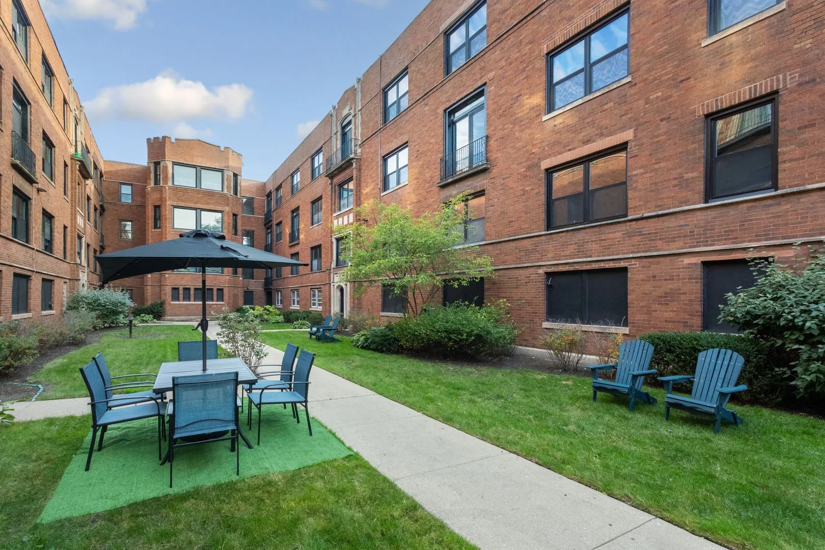 1556 W Juneway Terrace, , 60626, USA 60626-unit#2P-Chicago-IL