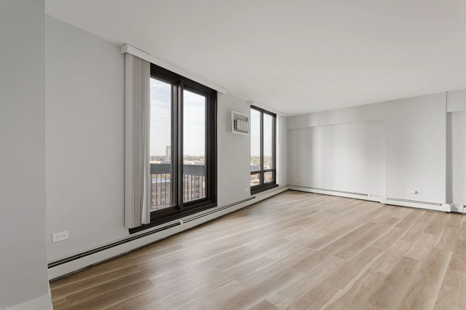 6166 N Sheridan Rd, , 60660, USA 60660-unit#12K-Chicago-IL