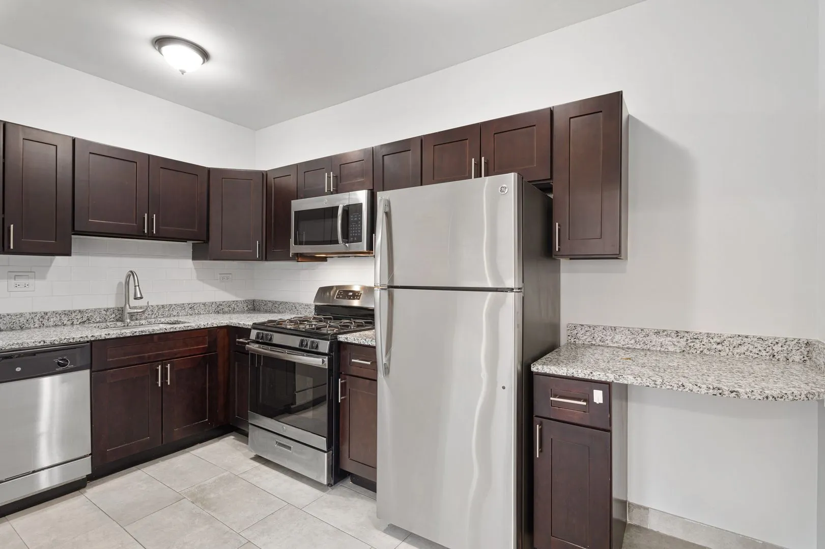 1608 W Sherwin Ave, ,  60626, USA 60626-unit#509-Chicago-IL
