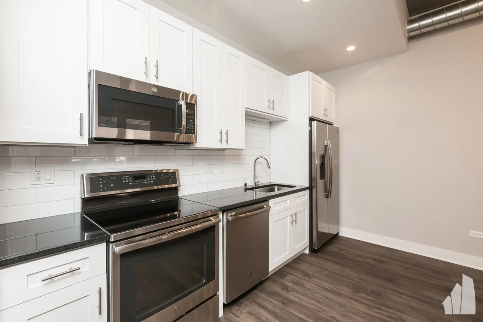 N Broadway, , , USA IL-unit#3833-421-Chicago-IL