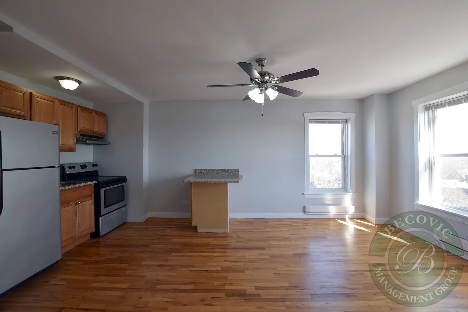7450 N Greenview Ave, , 60626, USA 60626-unit#71-Chicago-IL
