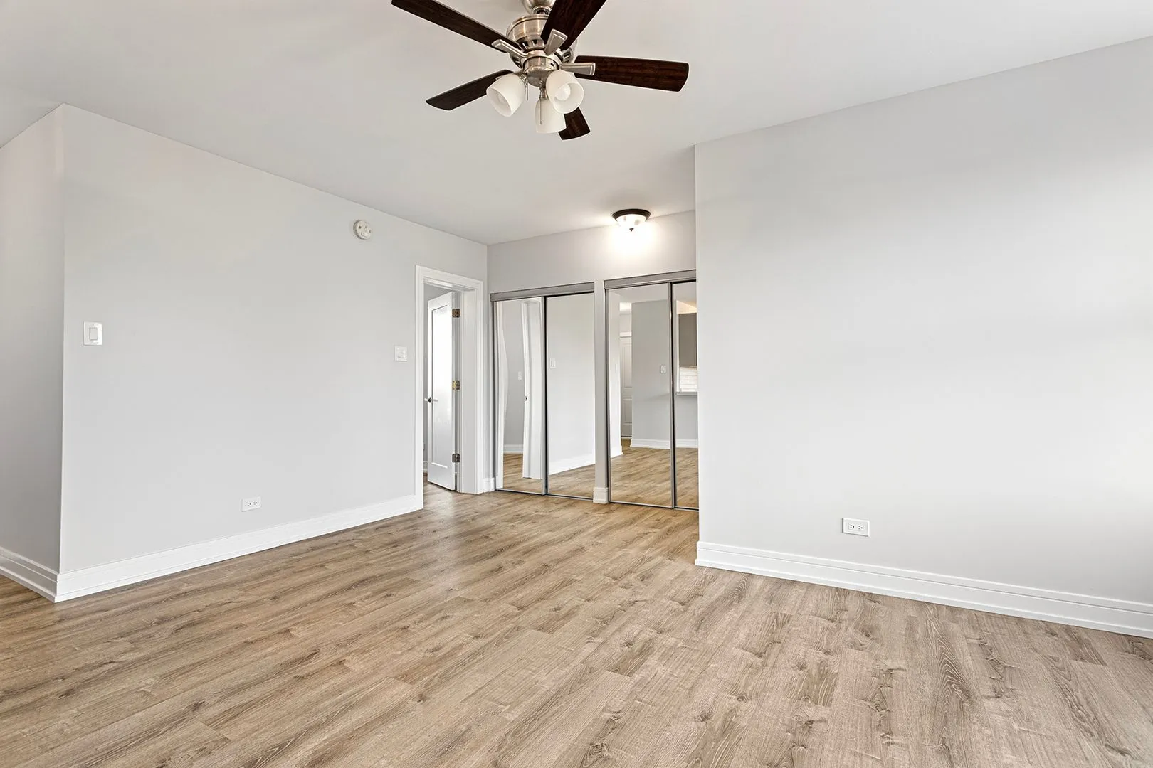 1521 W Sherwin Ave, ,  60626, USA 60626-unit#601-Chicago-IL