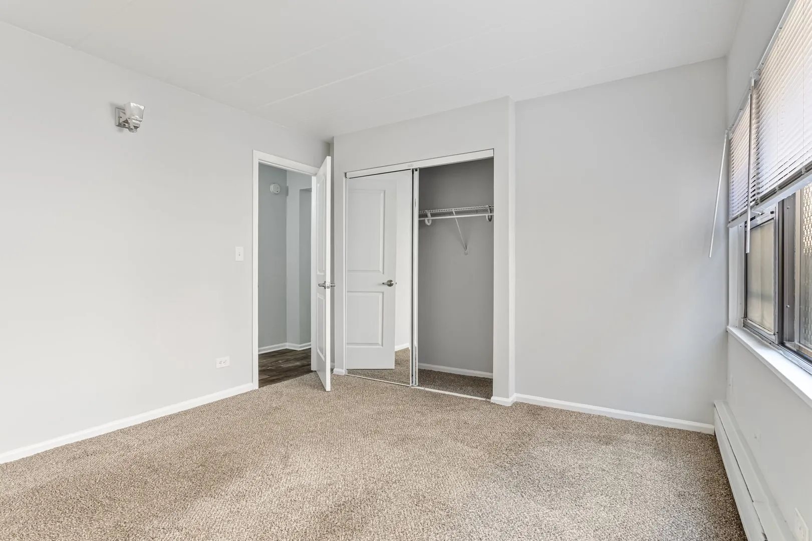 6007 N Kenmore Ave, ,  60660, USA 60660-unit#203-Chicago-IL