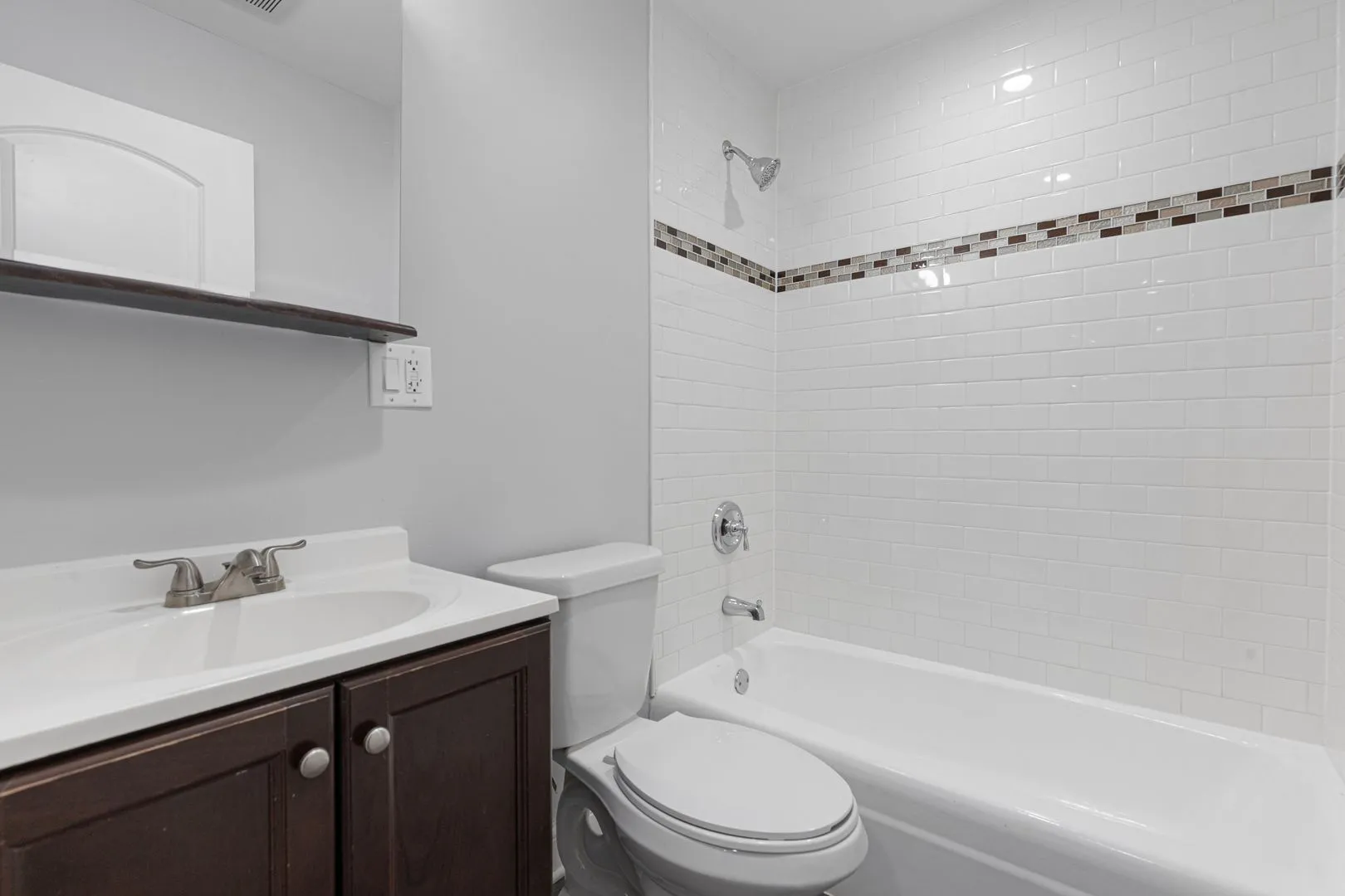 5534 N Kenmore Ave, , 60640, USA 60640-unit#208-Chicago-IL