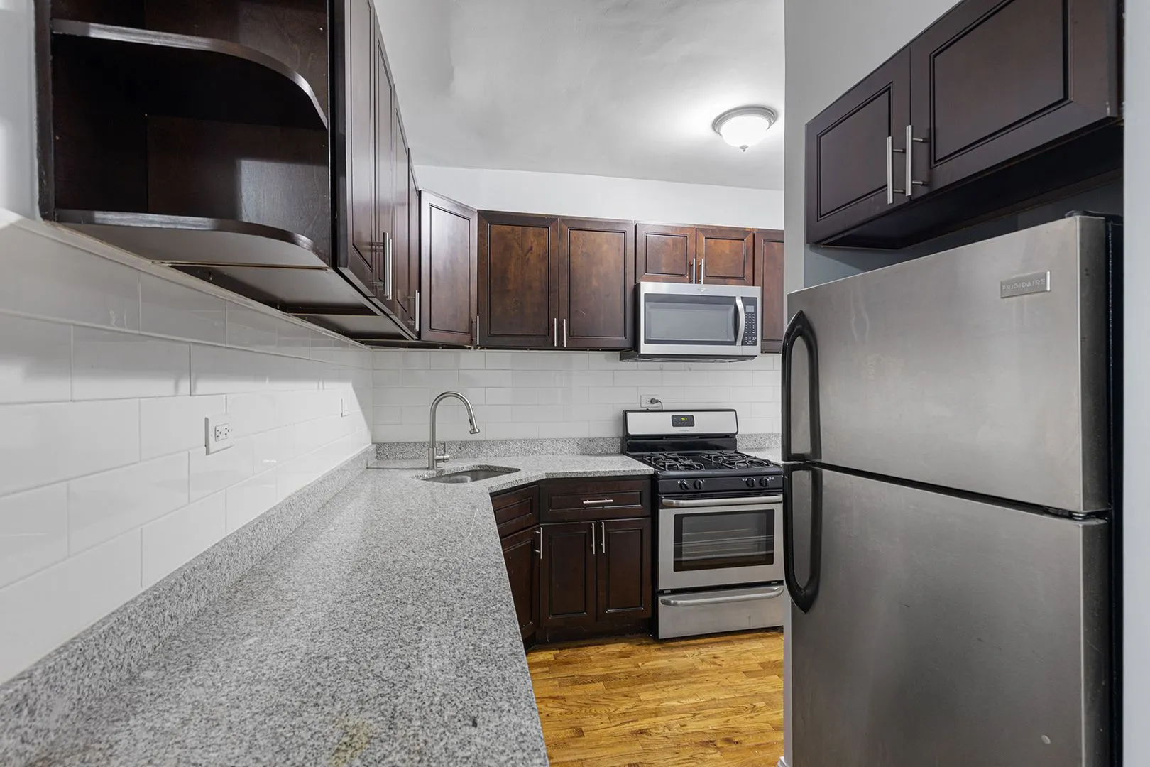 6118 N Winthrop Ave, , 60660, USA 60660-unit#1W-Chicago-IL