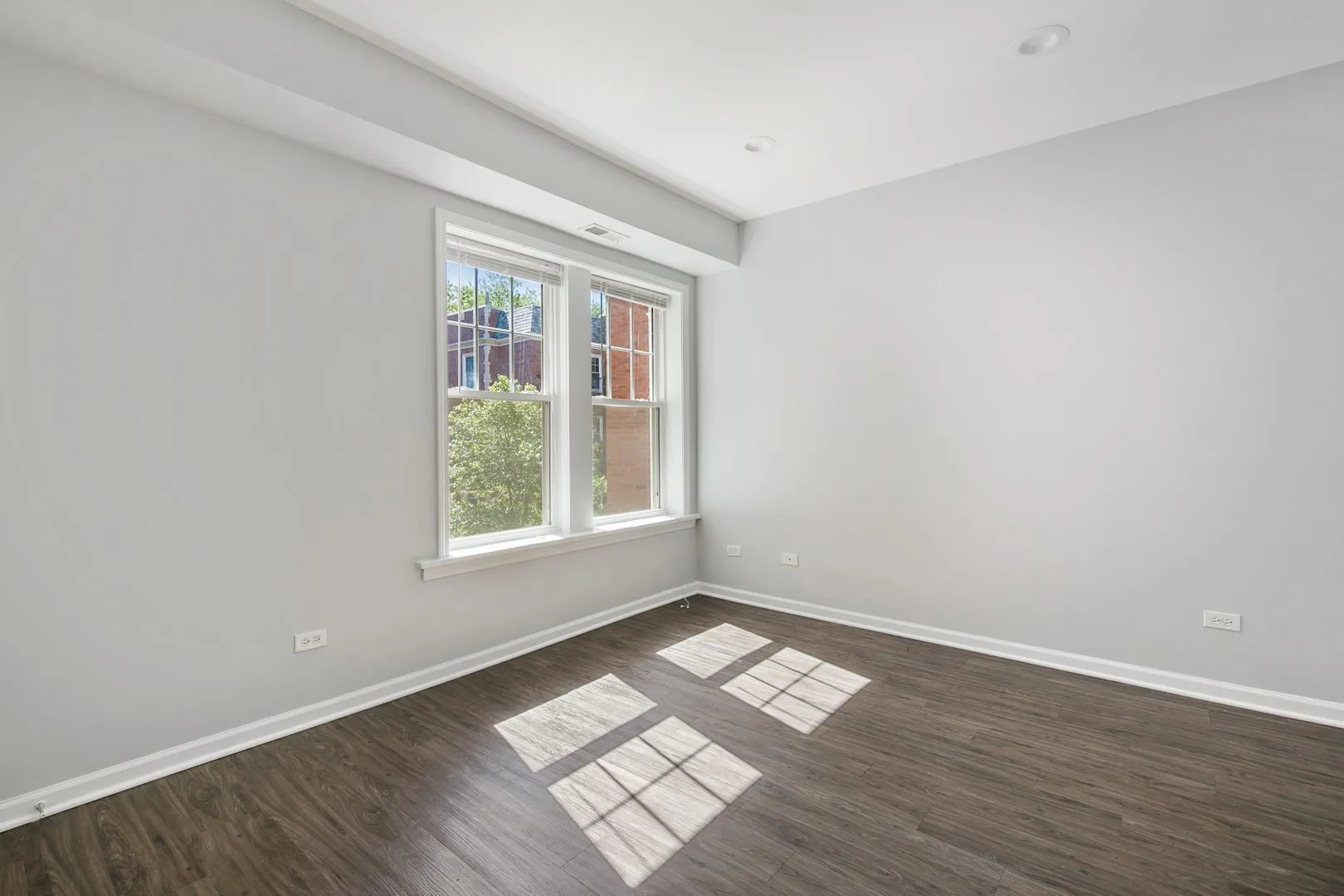 7730 N Ashland Ave, , 60626, USA 60626-unit#C2-Chicago-IL