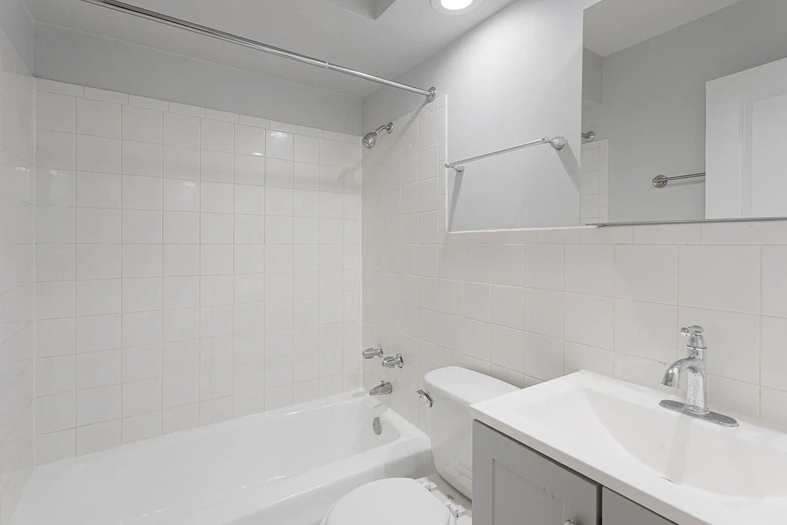 6758 N Sheridan Rd, ,  60626, USA 60626-unit#336-Chicago-IL