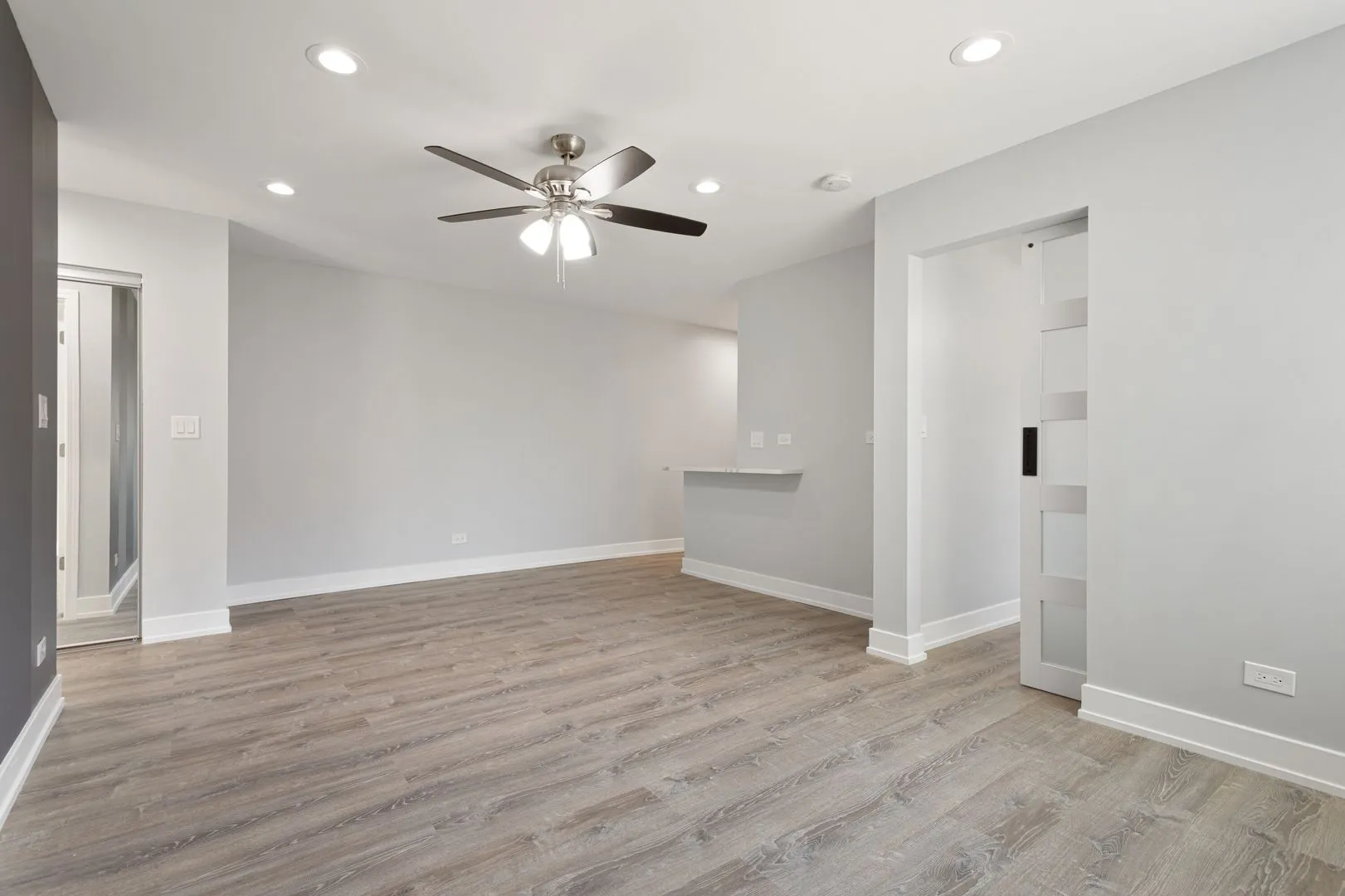 6201 N Kenmore Ave, ,  60660, USA 60660-unit#212-Chicago-IL
