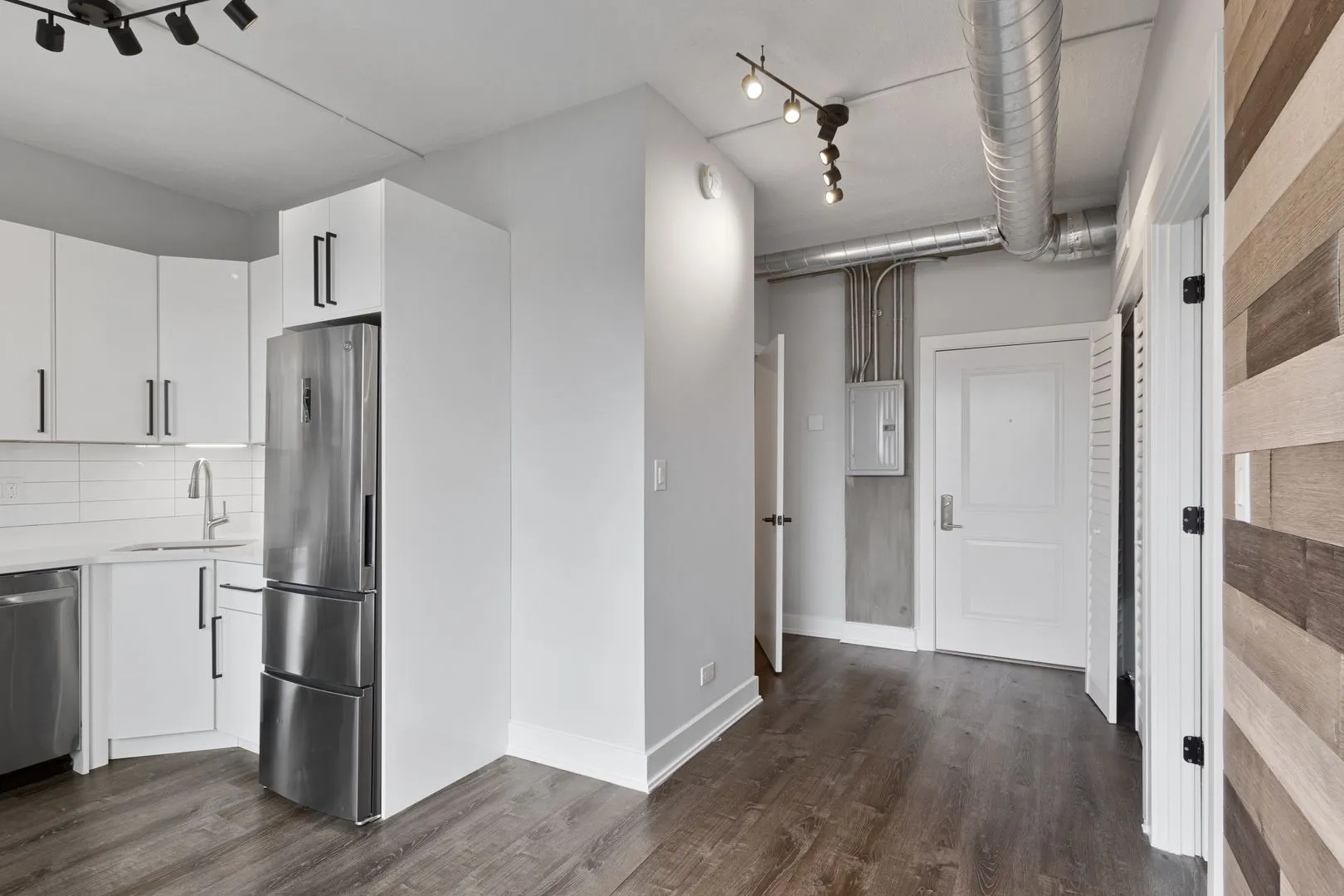 7645 N Sheridan Rd, ,  60626, USA 60626-unit#506-Chicago-IL