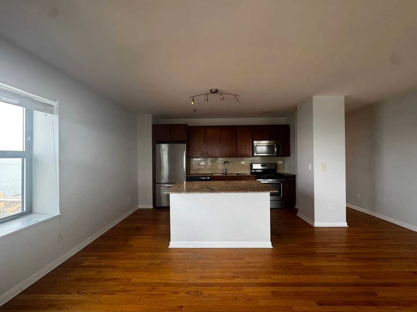 1337 W Fargo Ave, , 60626, USA 60626-unit#601-Chicago-IL