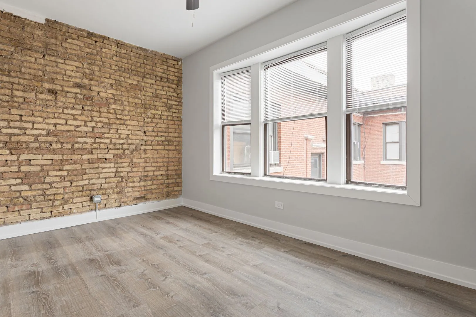 7425 N Clark St, , 60626, USA 60626-unit#2-Chicago-IL