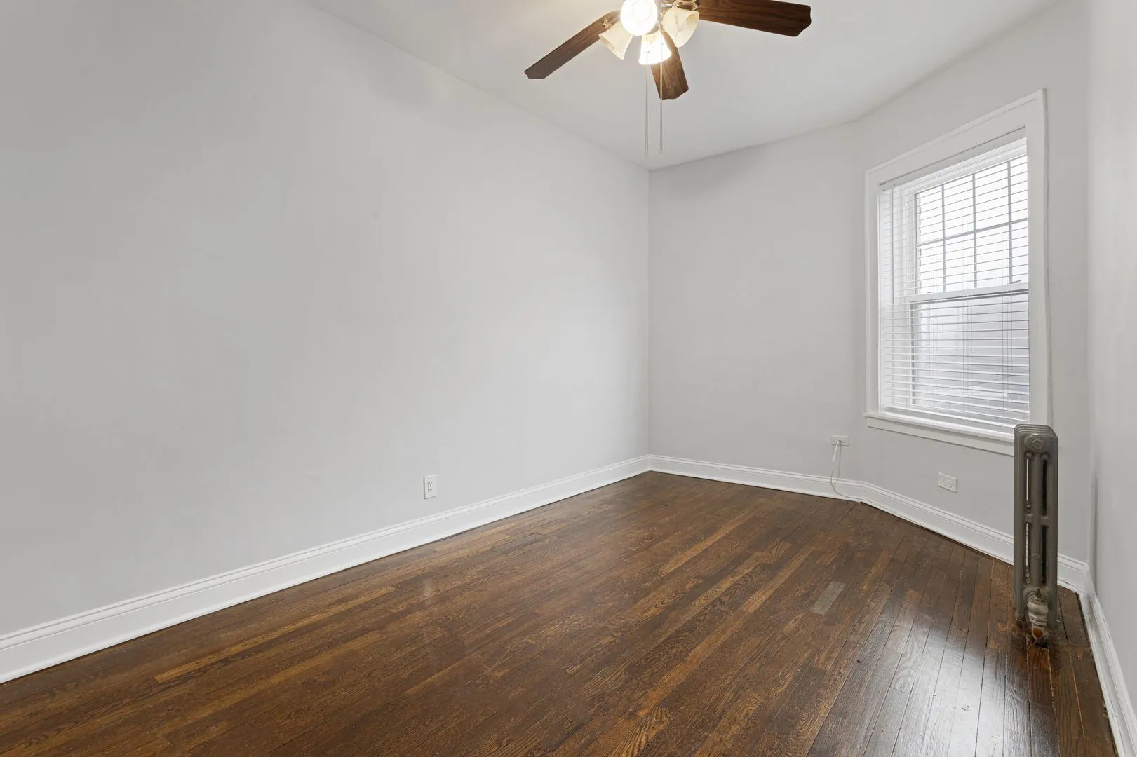 6114 1/2 N Winthrop Ave, ,  60660, USA 60660-unit#2N-Chicago-IL