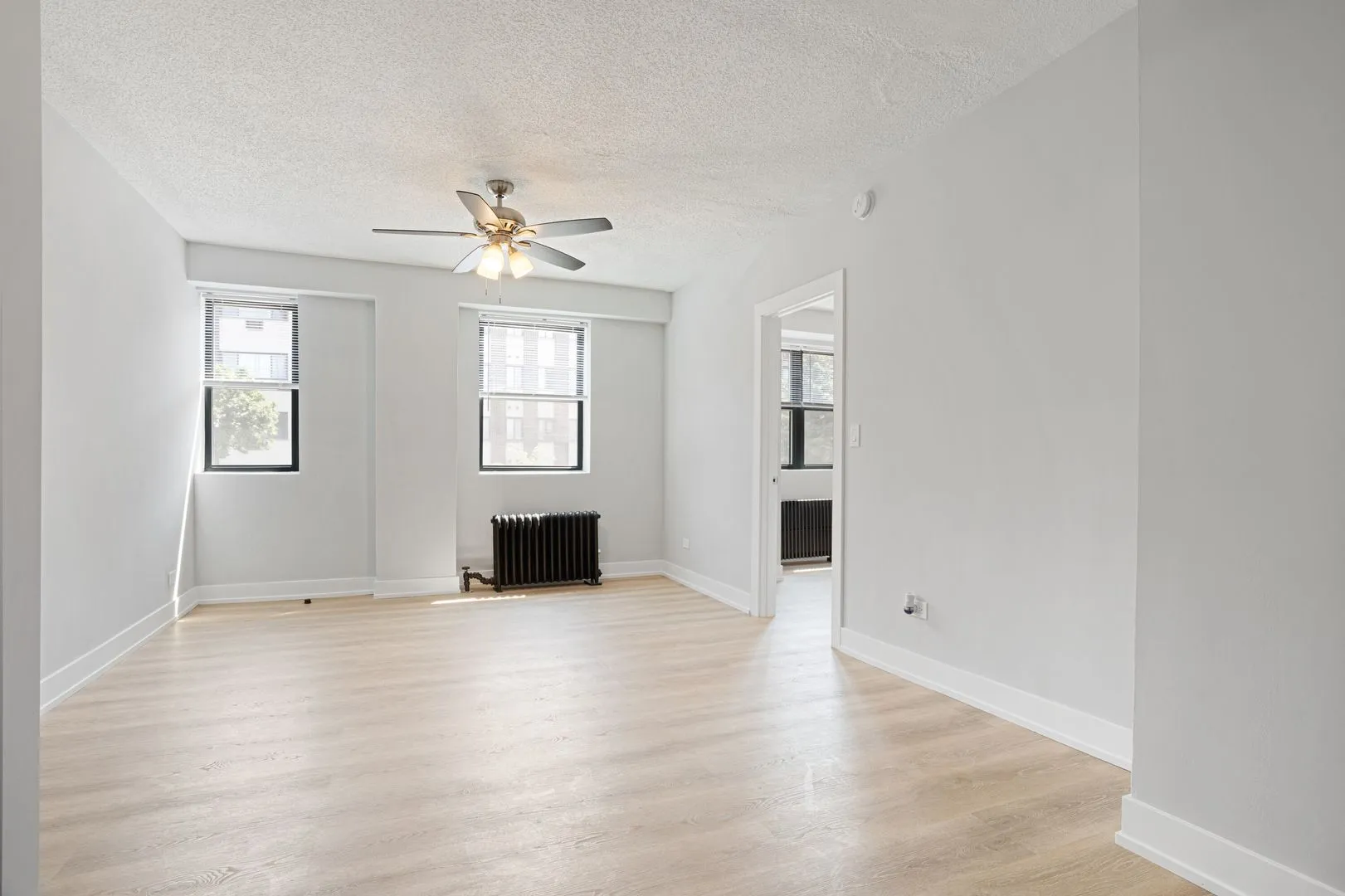 6026 N Winthrop Ave, , 60660, USA 60660-unit#2F-Chicago-IL