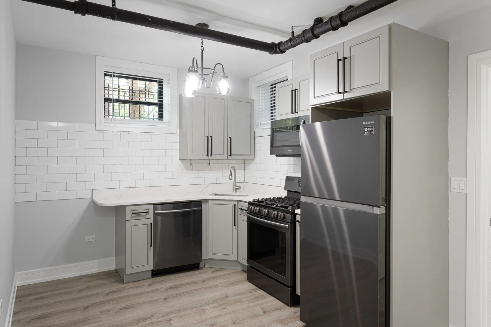 1062 W Glenlake Ave, , 60660, USA 60660-unit#GW-Chicago-IL